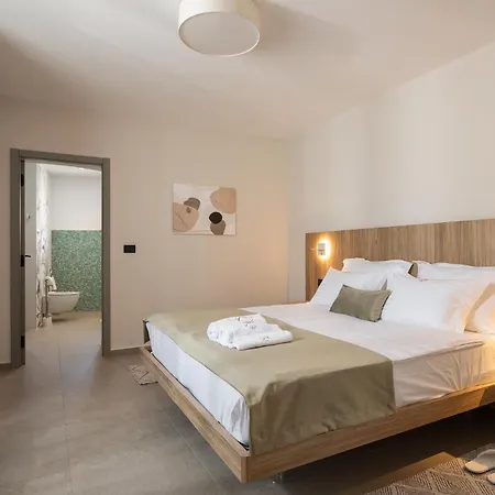 Вилла Lucilla *