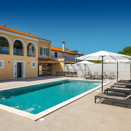 Lucilla Villa Novigrad (Istria)