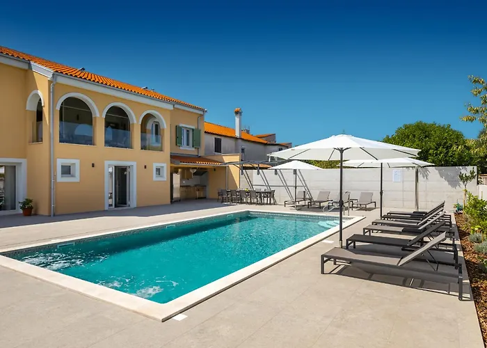 Lucilla Villa Novigrad Istria